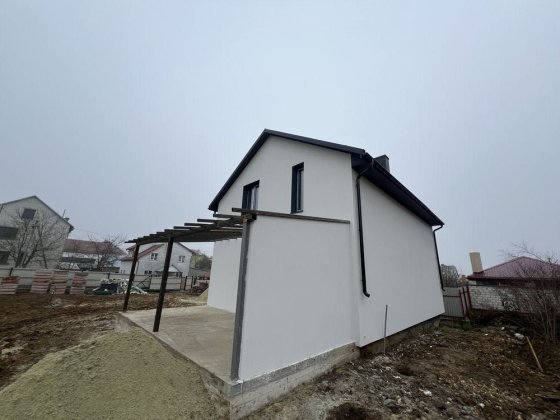 Окремостоячий Будинок/без ремонту/Пустомити/Львівська область Пустомыты