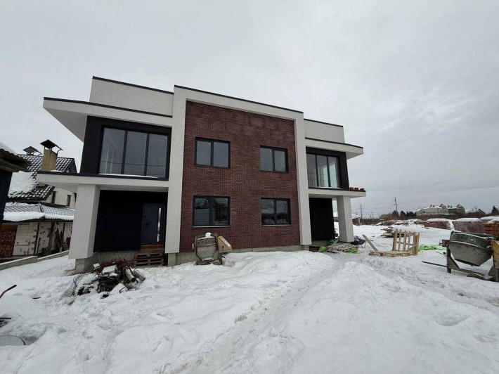 Продаж котеджу у м. Пустомити - фото 1