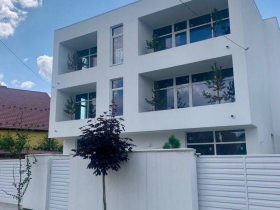 Будинок| Дуплекс| Рудне Рудне