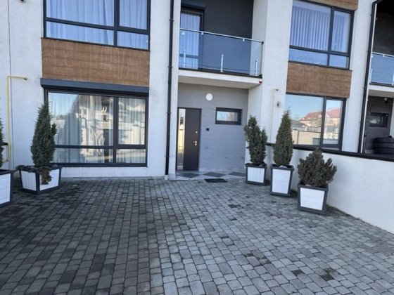 ПРОДАЖ котеджу в передмісті Львова с.Зубра Зубра