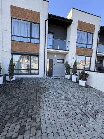 ПРОДАЖ котеджу в передмісті Львова с.Зубра - фото 1