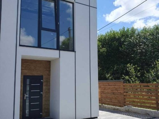 Котедж в с. Зубра (від власника) Зубра