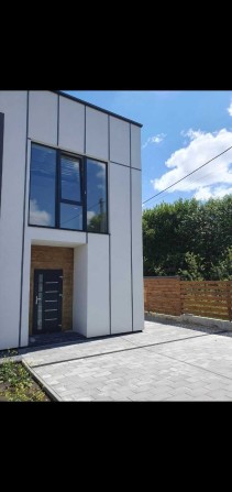 Котедж в с. Зубра (від власника) - фото 1