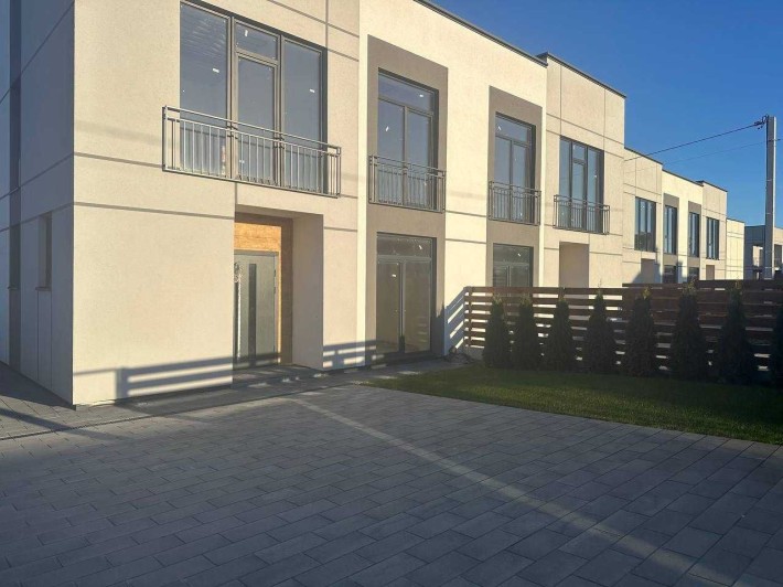 Продаж Будинку Зубра вул. Дорошенка Право Власності - фото 1