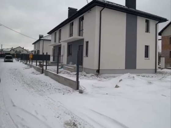 Котедж по халявній ціні в Зимній Воді з центральними комуніуаціями! Зимна Вода