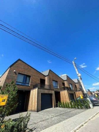 Продаж таунхаусу у Зубрі біля лісу - фото 1