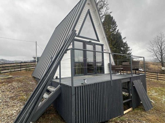 Продаж будинку в с. Славське, дуже вдала інвестиція ! Славське