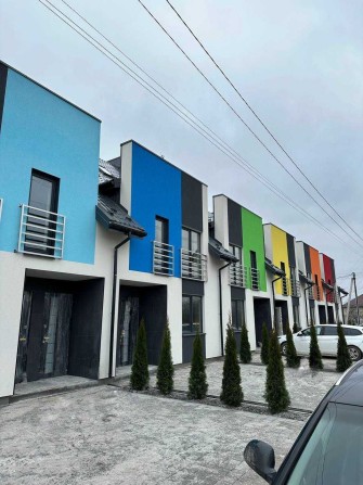 Однокімнатна квартира. Перший поверх з терасою і власним двориком - фото 1