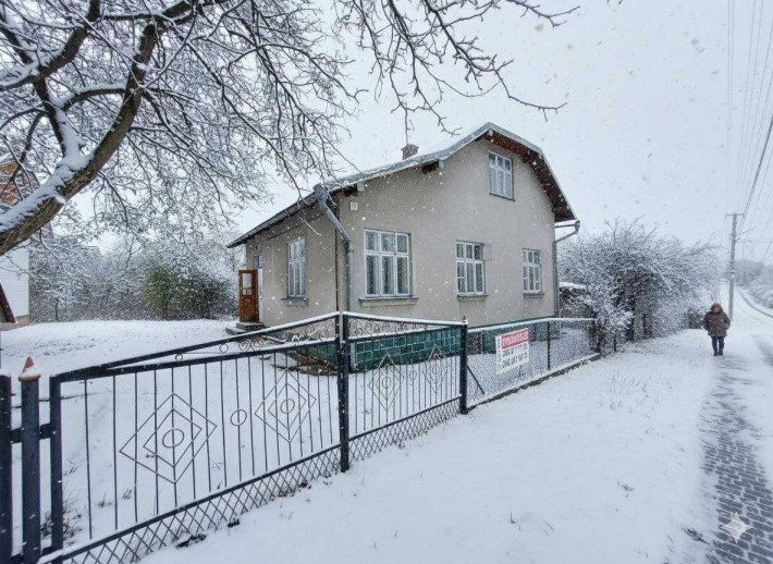 Продається добротний цегляний будинок в центрі м.Моршин... - фото 1