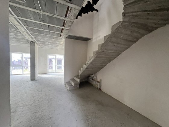 Продаж котеджу з початковим ремонтом с.Зимна Вода Зимна Вода