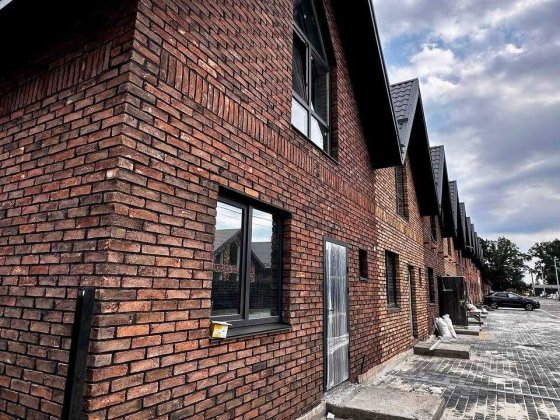 Продаж будинків Галицьке Перехрестя від Забудовника Баварська кладка Малехов