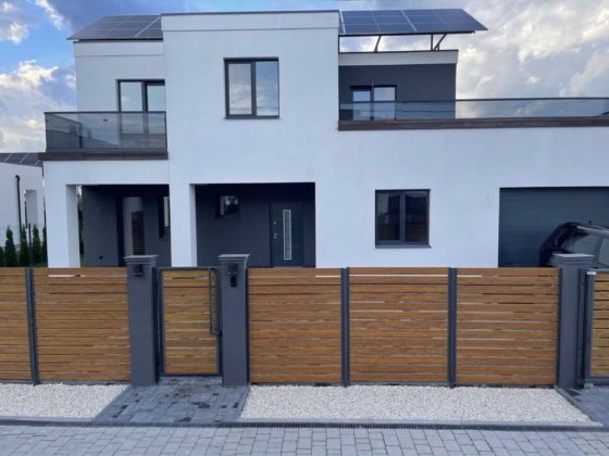 Продаж будинку з сонячними панелями, Скнилів Скнилов