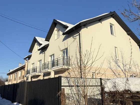 Продається будинок у Львові (р-н ринку «Південний») Скнилів