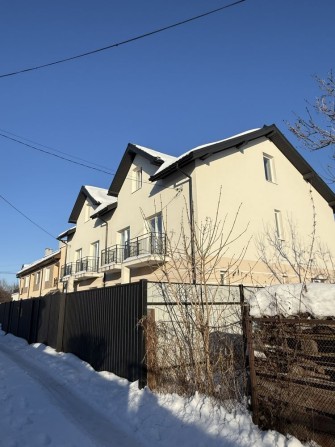 Продається будинок у Львові (р-н ринку «Південний») - фото 1