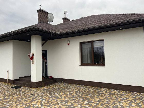 Продаж будинку 135 м кв + 6 сот землі Конопниця за 99900 дол Конопниця