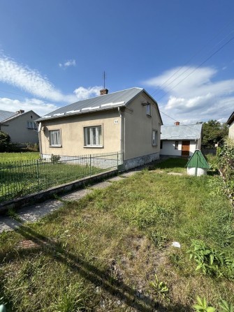 Продам будинок. Місто Жовква - фото 1