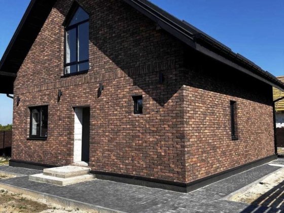 Унікальний будинок в с. Конопниця біля Львова Конопниця