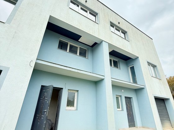 Продаж котеджу в Конопниці Конопниця