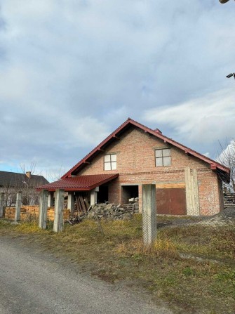 Незавершений будинок та земельна ділянка 9,14 сот., м. Жовква - фото 1