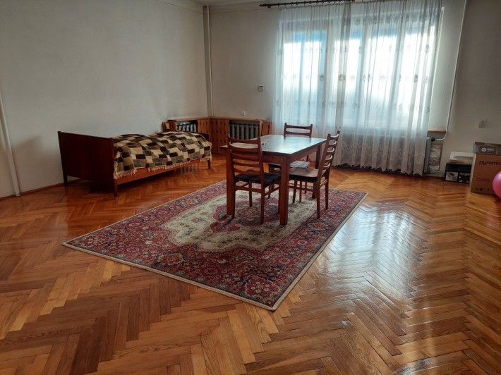 Продаж будинку 192  м. кв. вул. Нова  м. Стебник - фото 1