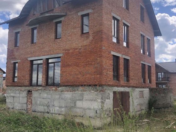 Продається будинок (незавершене будівництво) Стебник