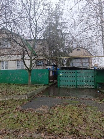 Продаётся дом с.Лозоватка .Центр - фото 1