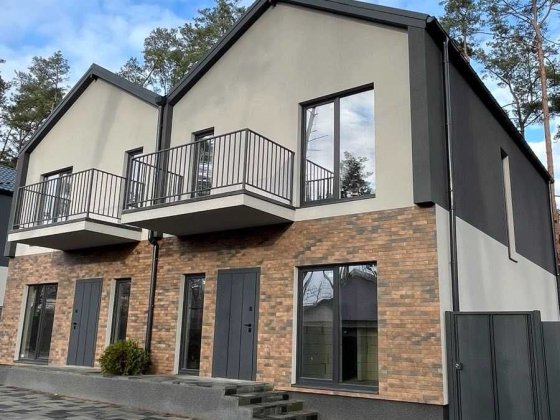Лісова Буча.  Дуплекс- загальна площа: 120 м², два поверхи. Буча