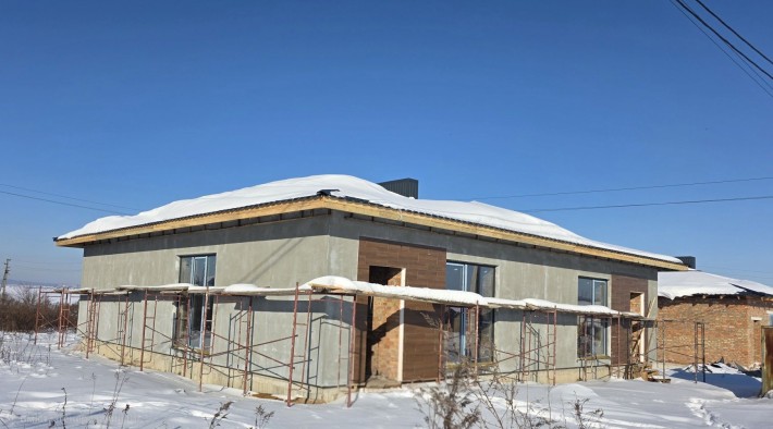 Продаж будинку у зручній локації - фото 1