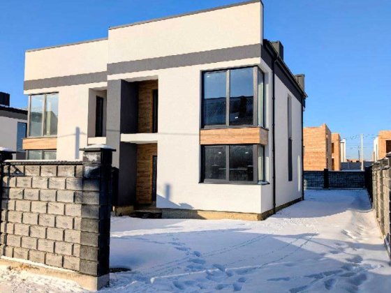 Котедж 108 м² | 4 кімнати | Серпанкова | 115 000$ Ровно