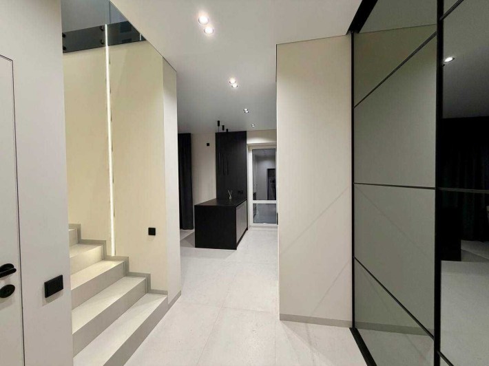 Продам котедж з сучасним ремонтом. Щасливе. БЕЗ КОМІСІЇ ДЛЯ ПОКУПЦЯ - фото 1