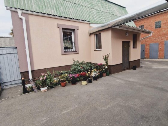 Продаж цегляного будинку Суми