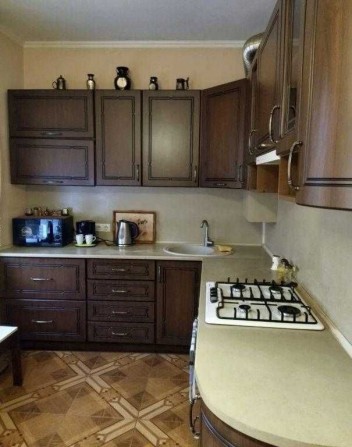 У продажу затишний 2-поверховий будинок - фото 1