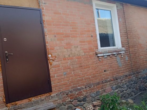 Продам частину будинку в р-ні Крутий берег Полтава