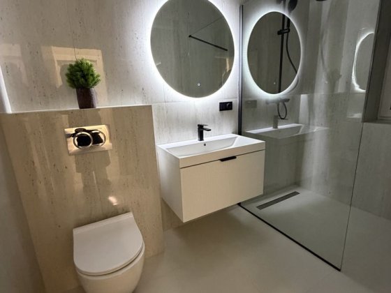 Продам таун хаус в Ірпені з сучасним ремонтом, р-н парка Незнайки Ирпень