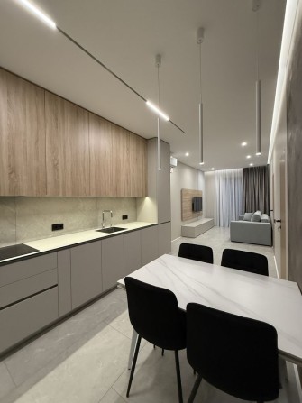 Терміново продам котедж з дизайнерським ремонтом. - фото 1