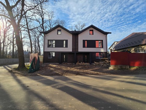 Дуплекс в центрі міста! парк Незнайко. Газ та міські комунікації Ирпень