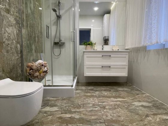 Будинок у ТОП-локації + Світло без відключень . Кривой Рог