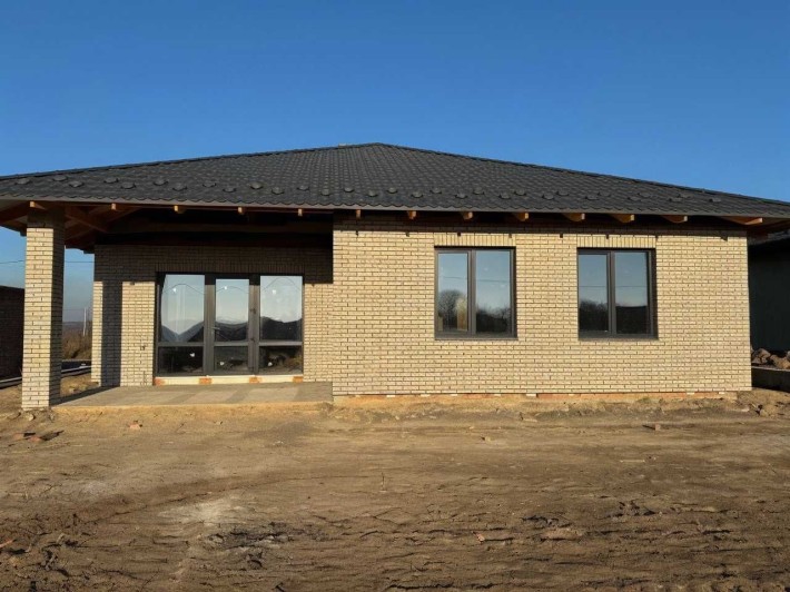 Цегляний будинок 105 000 $ - фото 1