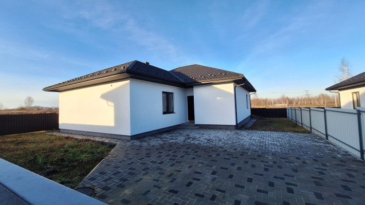 Будинок з ділянкою - фото 1