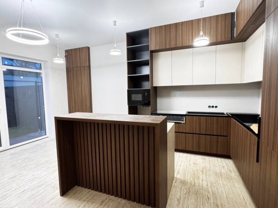 Продам Дуплекс з новим ремонтом 120 м² у Бучі поруч із лісом та парком Буча