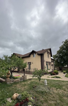 Продається просторий будинок з ландшафтною ділянкою|10 соток|266,6м2 - фото 1