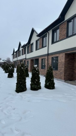 Таунхаус під чистове наповнення. Міські комунікації. 200м до 3 школи - фото 1