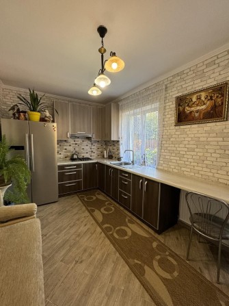 Продам будинок  в місті - фото 1