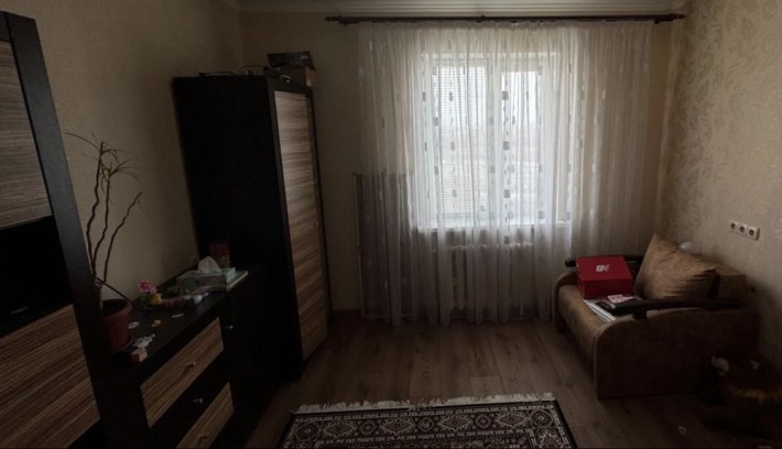 Окрема кімната для дівчини на Браїлках - фото 1