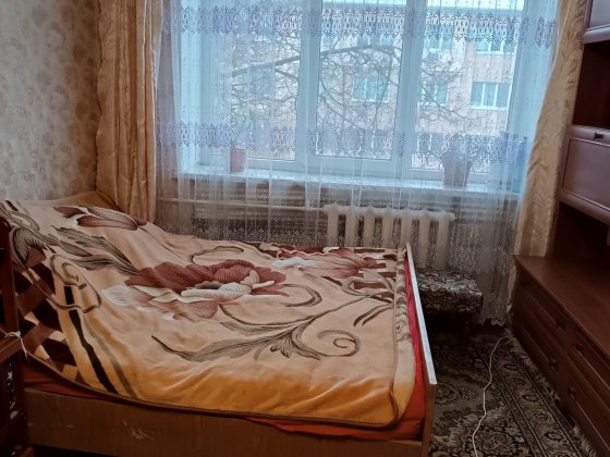 Здається кімната в гуртожитку Горбанівка