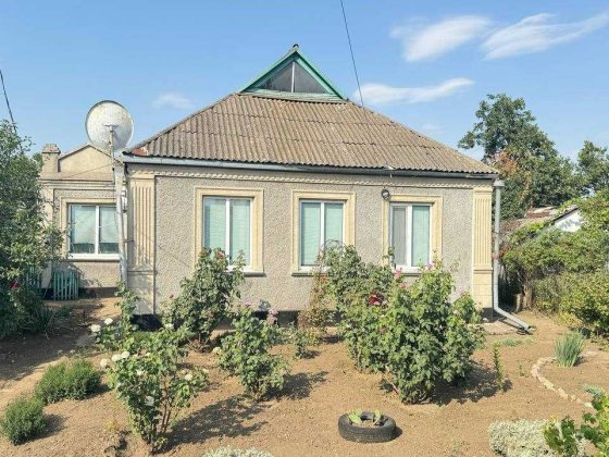 Доглянутий будинок 80 м2 в м. Снігурівка; сертифікат - ок