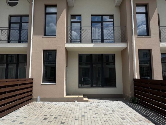 Таун Хаус в ДАЙБЕРГЕ закрытая ТЕРРИТОРИЯ! 5 минут и вы на МОРЕ!