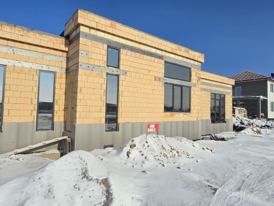 Дом с большим подвалом Дайберг, 5.5 сот. Без комиссии!