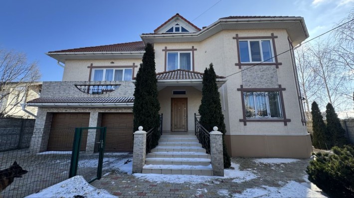 Продам дом в Фонтанке - фото 1