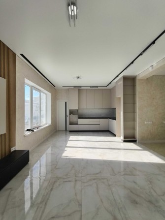 Красивый Современный дом с РЕМОНТОМ  в Фонтанке-1 - фото 1